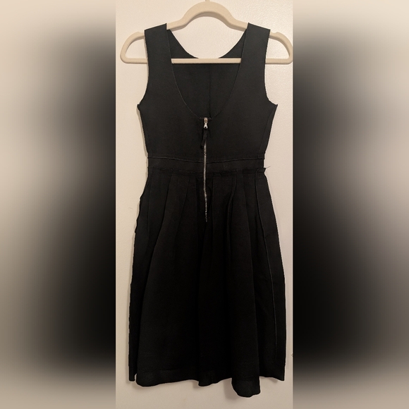 Black Dolce and Gabbana Dress - Picture 2 of 4